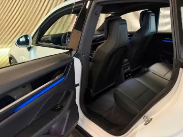 PORSCHE Macan 4S 100 kWh 449 PS-LUFT-PANO-HEAD UP-VOLL