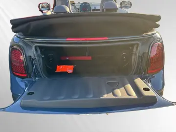 MINI Cooper C Cabrio Head-Up JCW-Sportsitze