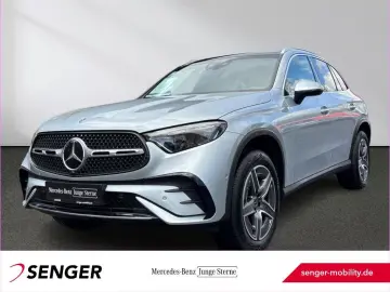 MERCEDES-BENZ GLC 400 e 4M AMG DigitalLight Pano Dis…