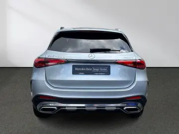 MERCEDES-BENZ GLC 400 e 4M AMG DigitalLight Pano Dis…
