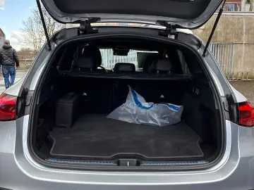 MERCEDES-BENZ GLC 400 e 4M AMG DigitalLight Pano Dis…