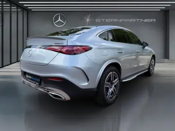 MERCEDES-BENZ GLC 400 e 4M AMG PANO AHK BURMESTER TE…