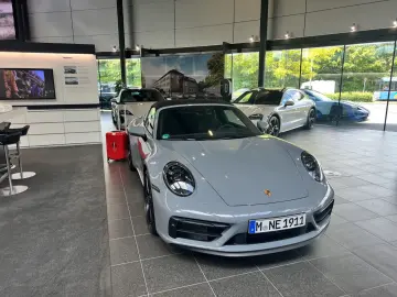 PORSCHE Porsche 911 Targa 4 GTS Lift BOSE 18-Wege Matrix