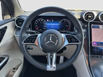 MERCEDES-BENZ GLC 300 e 4M Coupé  AHK HA-Lenk Memory…