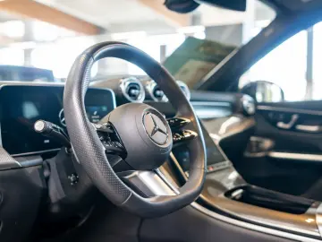 MERCEDES-BENZ GLC 300 de 4M AMG Sport Premium NIGHT PANO LED