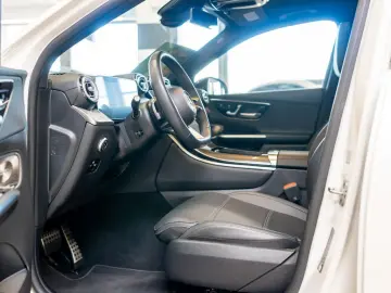 MERCEDES-BENZ GLC 300 de 4M AMG Sport Premium NIGHT PANO LED