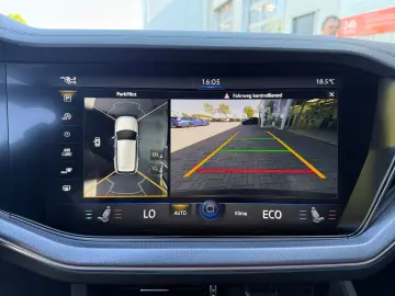 VW Touareg 3.0 TDI V6 4M R-LINE BLACK  AHK DYNAUDIO