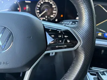 VW Touareg 3.0 TDI V6 4M R-LINE BLACK  AHK DYNAUDIO