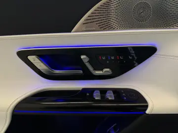 MERCEDES-BENZ SL 63 AMG 4M  Airscarf HUD Lift Leder Weiß 21
