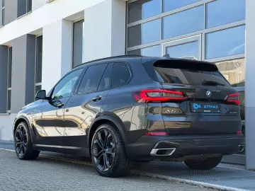 BMW X5 45e xD  ACC PANO LASER MASSAGE 360 HUD 21''