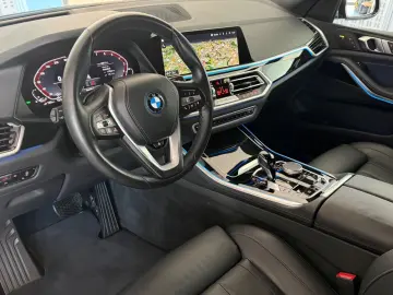 BMW X5 45e xD  ACC PANO LASER MASSAGE 360 HUD 21''