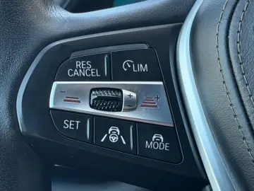 BMW X5 45e xD  ACC PANO LASER MASSAGE 360 HUD 21''
