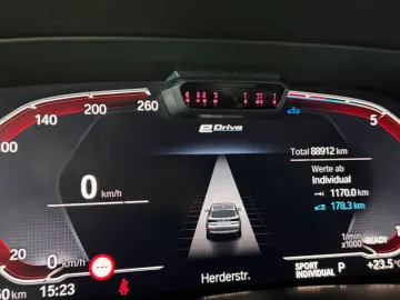 BMW X5 45e xD  ACC PANO LASER MASSAGE 360 HUD 21''