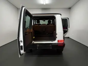 MERCEDES-BENZ G 500 AMG-LINE EXCLUSIV MANUF MY23 RAU…