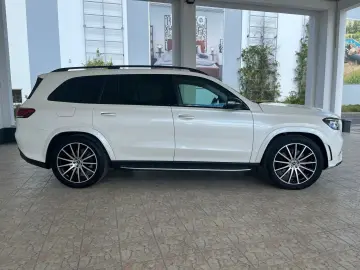 MERCEDES-BENZ GLS 450 4M AMG Line Pano.-Dach Airmatic Kamera