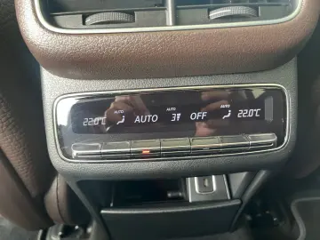 MERCEDES-BENZ GLS 450 4M AMG Line Pano.-Dach Airmatic Kamera