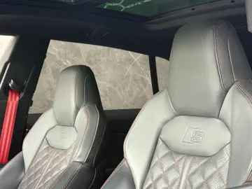 AUDI Q8 50 TDI quattro competition plus