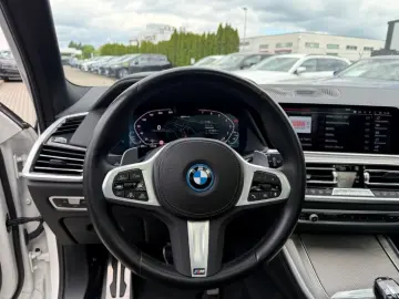 BMW X5 xDr 45e M-Sport HUD LaserPano Luft KlimaMassa