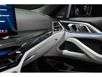 BMW M4 Compétition Cabriolet X-DRIVE G83 - BMW INDIV
