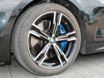 BMW M440i xDrive Cabrio M Sport Laser Navi HIFI Cam