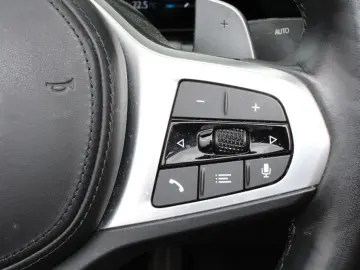BMW M440i xDrive Cabrio M Sport Laser Navi HIFI Cam