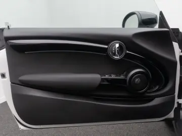 MINI Cooper Cabrio HUD Kamera H K Komfort DAB Voll