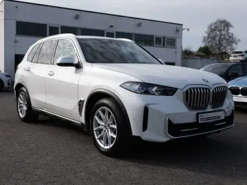 BMW X5 xDrive 50e FACEL. AHK HUD LED SITZBELÜFTUNG