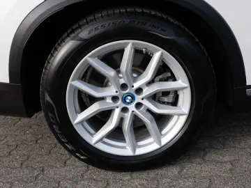 BMW X5 xDrive 50e FACEL. AHK HUD LED SITZBELÜFTUNG