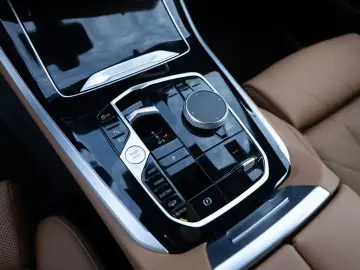 BMW X5 xDrive 50e FACEL. AHK HUD LED SITZBELÜFTUNG