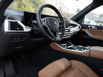 BMW X5 xDrive 50e FACEL. AHK HUD LED SITZBELÜFTUNG