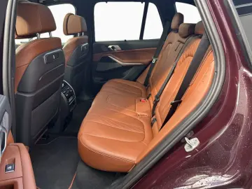 BMW X5 xD50e DAPr 360 Massag Pano 2ACHS Sky HK SoftC