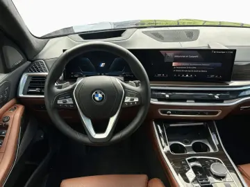 BMW X5 xD50e DAPr 360 Massag Pano 2ACHS Sky HK SoftC