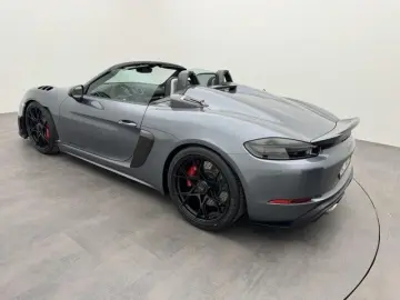 PORSCHE 718 Spyder RS PDK Weissach Sport18-Wege