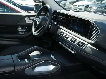 MERCEDES-BENZ GLS 450 d 4M DISTRONIC PANO HUD MASSAG…