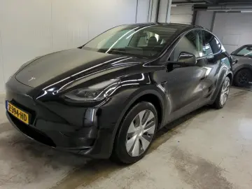 TESLA Model Y Standard RWD Plus 351pk [ LFP ACCU AUTOP