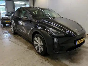 TESLA Model Y Standard RWD Plus 351pk [ LFP ACCU AUTOP
