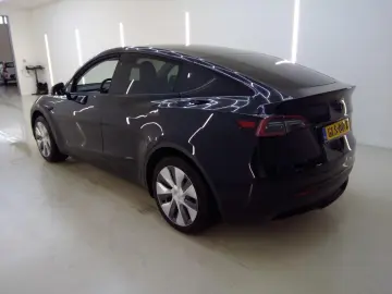 TESLA Model Y Standard RWD Plus 351pk 94 5% SoH [ LFP