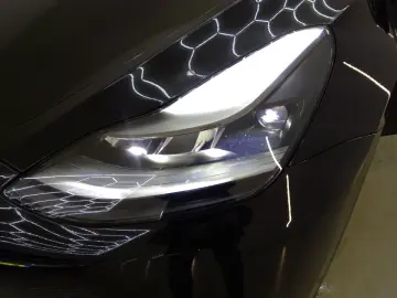 TESLA Model Y Standard RWD Plus 351pk 94 5% SoH [ LFP