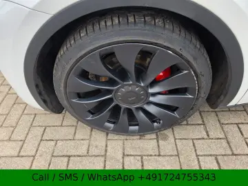 TESLA Model Y Performance Dual AWD