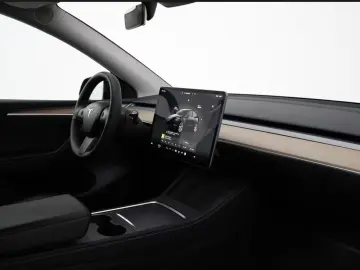 TESLA Model Y Long Range Dual