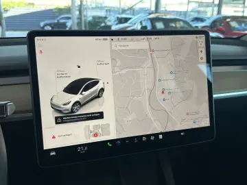 TESLA Model Y Long Range Dual Pano Leder AWD AHK LED