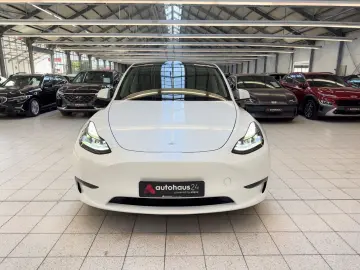 TESLA Model Y Dual AWD MAX Reichweite ACC 360