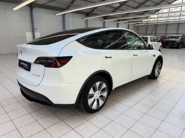 TESLA Model Y Dual AWD MAX Reichweite ACC 360