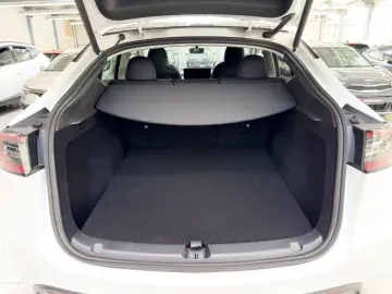 TESLA Model Y Dual AWD MAX Reichweite ACC 360