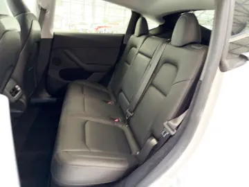 TESLA Model Y Dual AWD MAX Reichweite ACC 360