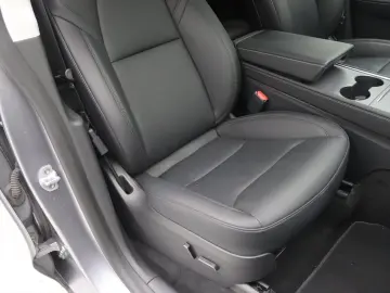 TESLA Model Y Long Range AWD 75kWh 351pk 94.3% SoH [ A