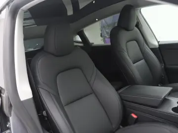 TESLA Model Y Long Range AWD 75kWh 351pk 94.3% SoH [ A