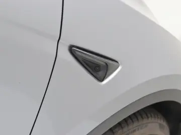 TESLA Model Y Long Range AWD 75kWh 351pk 94.3% SoH [ A
