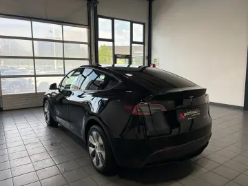 TESLA Model Y Dual AWD Pano CarPlay LED