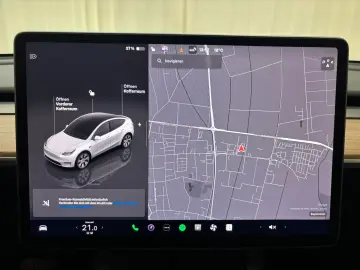 TESLA Model Y AWD WäPu CAM LED Pano